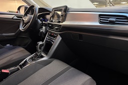 met. musta Volkswagen T-Roc 2023 kuva 24.