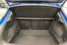 sininen Volkswagen T-Roc 2023 kuva 25.