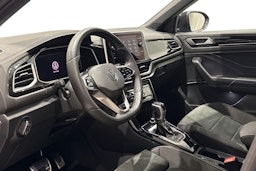 sininen Volkswagen T-Roc 2023 kuva 7.