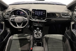 sininen Volkswagen T-Roc 2023 kuva 9.