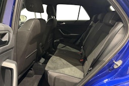 sininen Volkswagen T-Roc 2023 kuva 10.