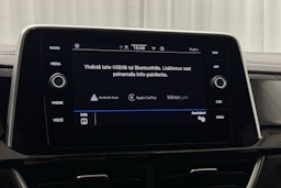 sininen Volkswagen T-Roc 2023 kuva 26.