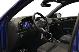 sininen Volkswagen T-Roc 2024 kuva 3.