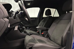 sininen Volkswagen T-Roc 2024 kuva 24.
