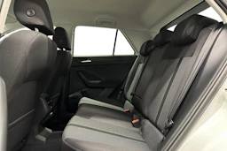 Volkswagen T-Roc 2024 kuva 8.