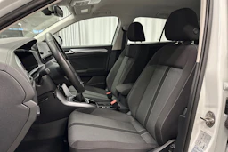 Volkswagen T-Roc 2024 kuva 12.