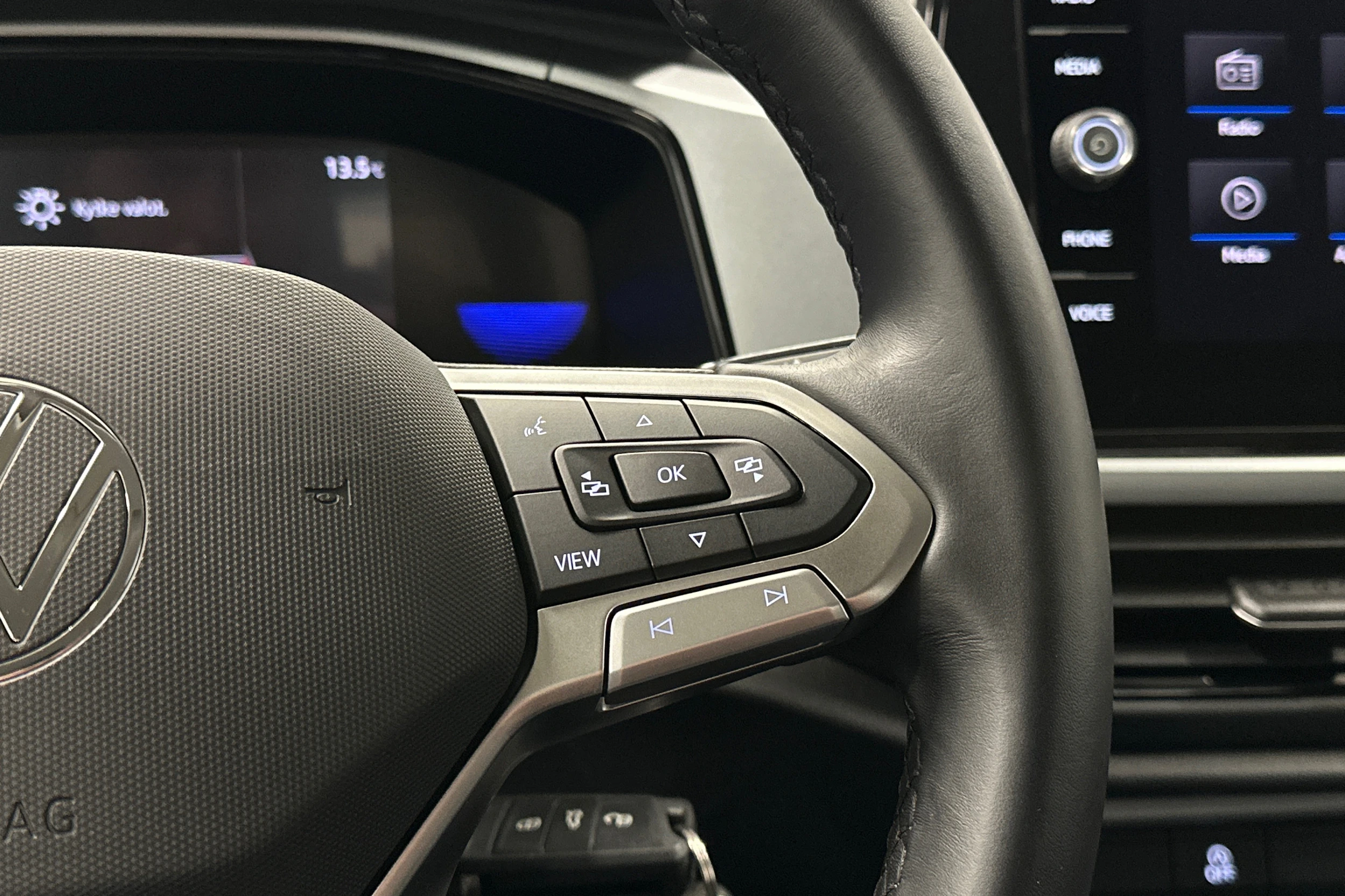 Volkswagen T-Roc 2024 kuva 15.