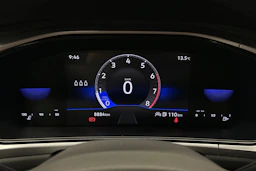 Volkswagen T-Roc 2024 kuva 16.