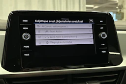 Volkswagen T-Roc 2024 kuva 17.