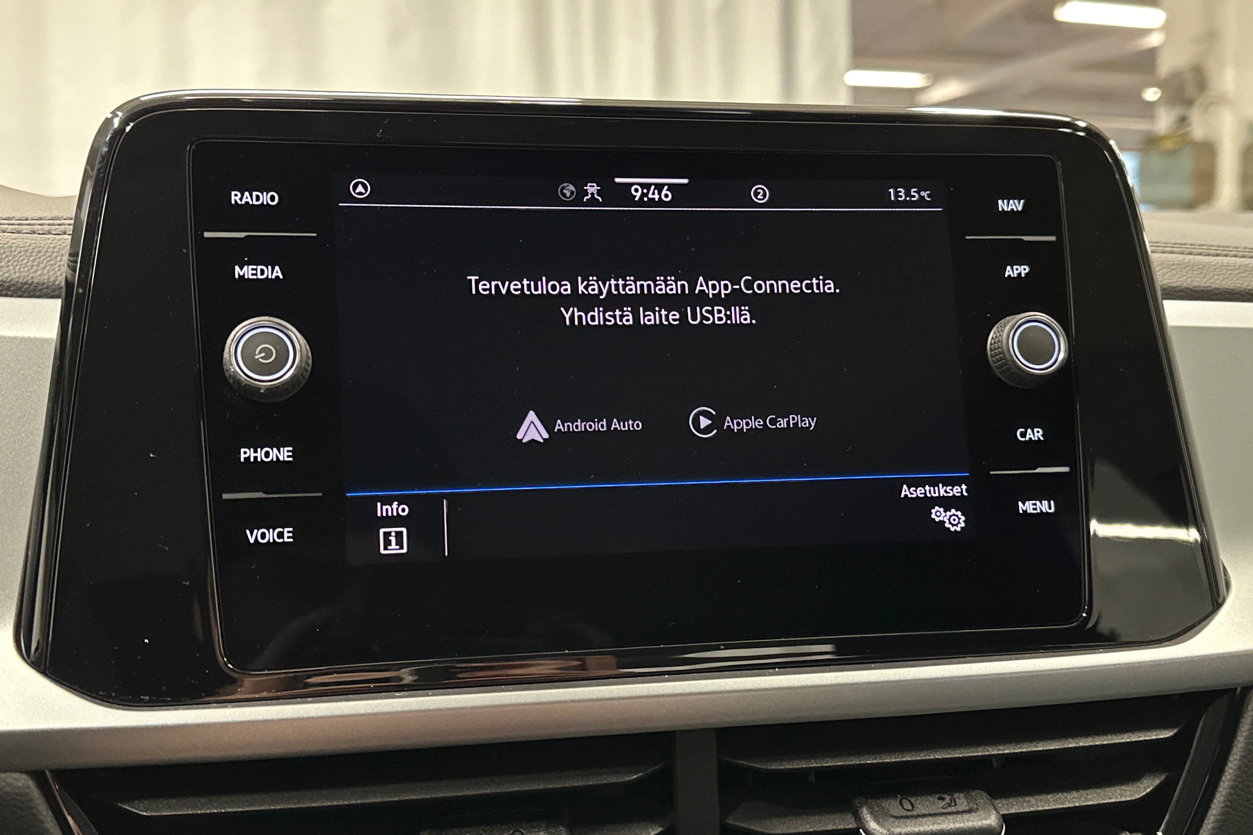 Volkswagen T-Roc 2024 kuva 18.