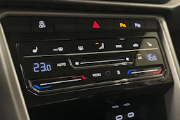 Volkswagen T-Roc 2024 kuva 21.