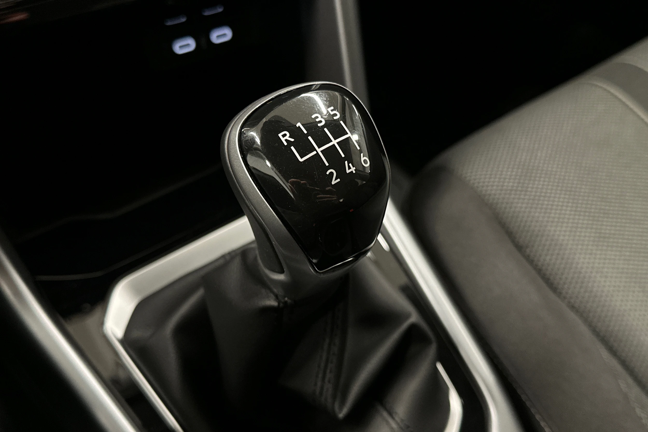 Volkswagen T-Roc 2024 kuva 22.