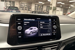 harmaa Volkswagen T-Roc 2024 kuva 22.