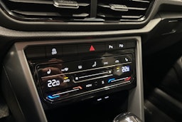 harmaa Volkswagen T-Roc 2024 kuva 23.