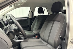 harmaa Volkswagen T-Roc 2024 kuva 25.