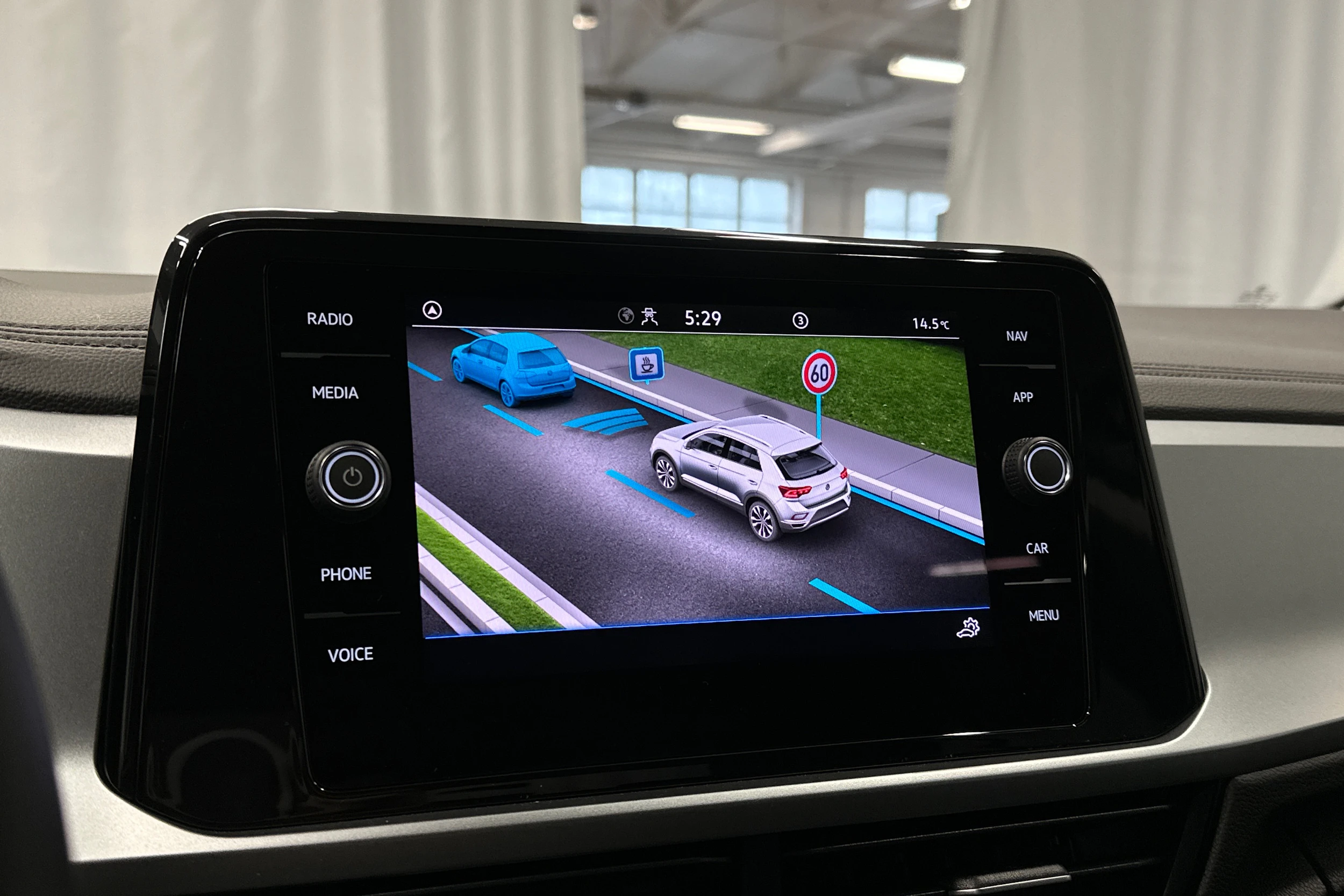 hopea Volkswagen T-Roc 2024 kuva 20.