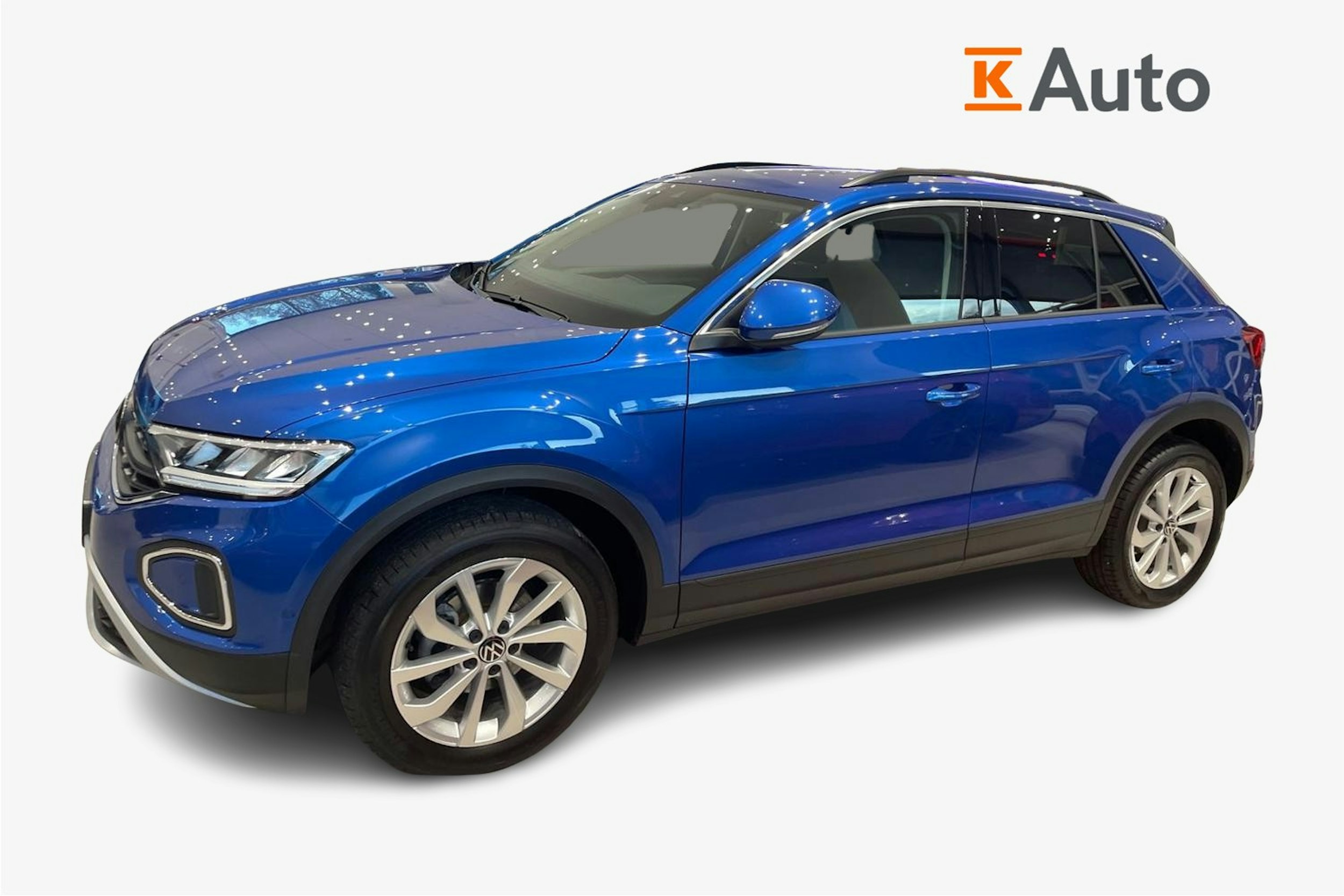 sininen Volkswagen T-Roc 2024 kuva 5.