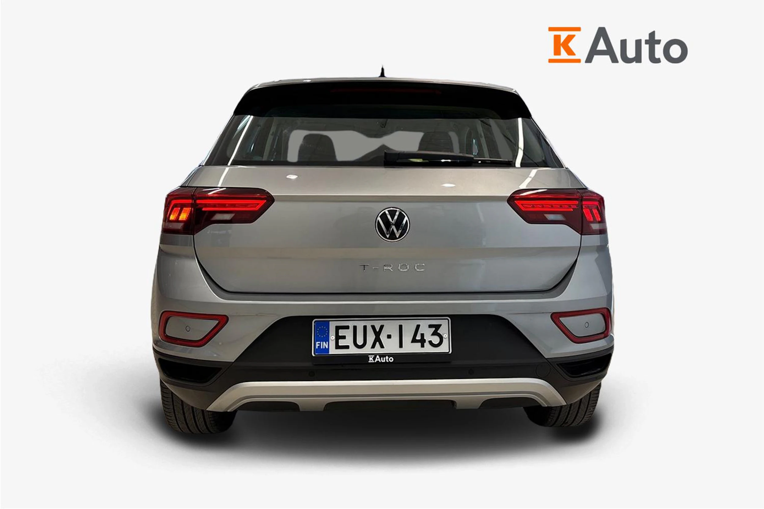 Harmaa Volkswagen T-Roc 2024 kuva 3.