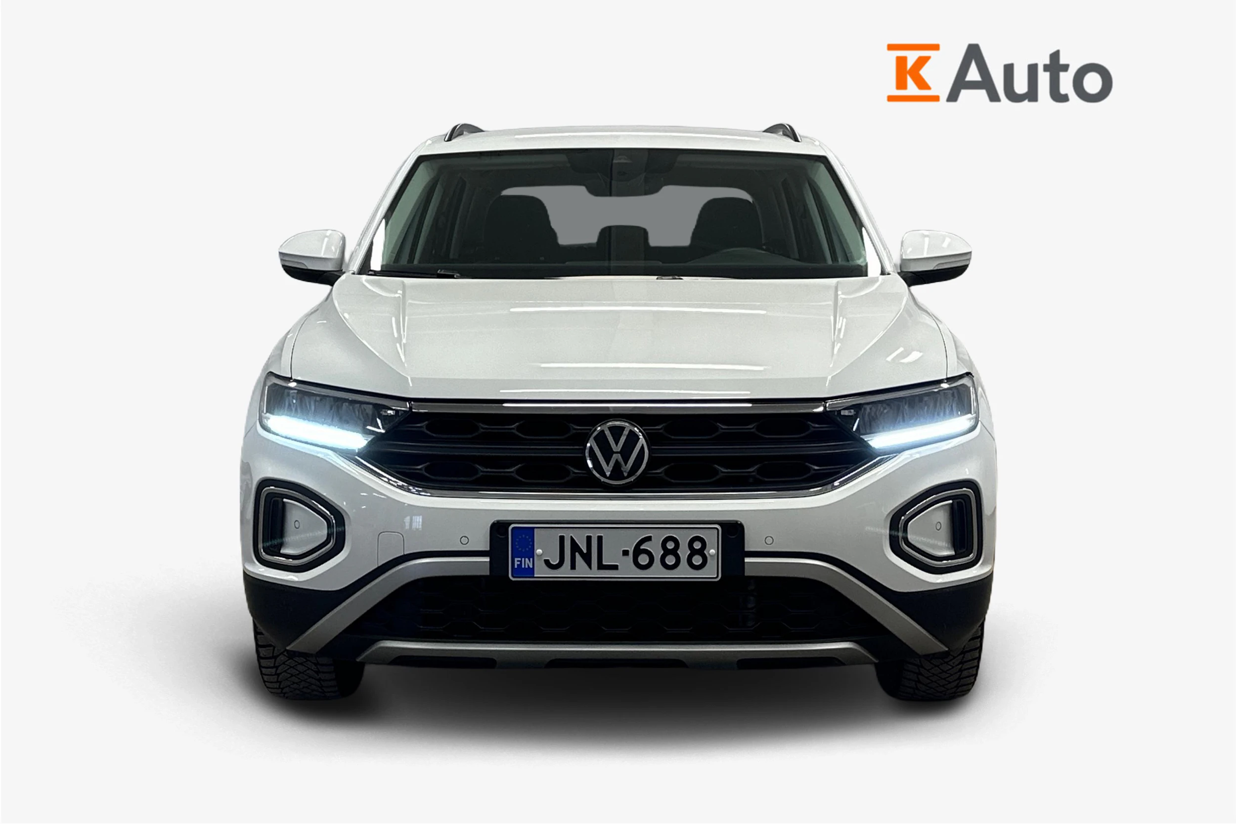 valkoinen Volkswagen T-Roc 2024 kuva 4.