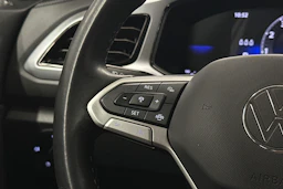 valkoinen Volkswagen T-Roc 2024 kuva 14.