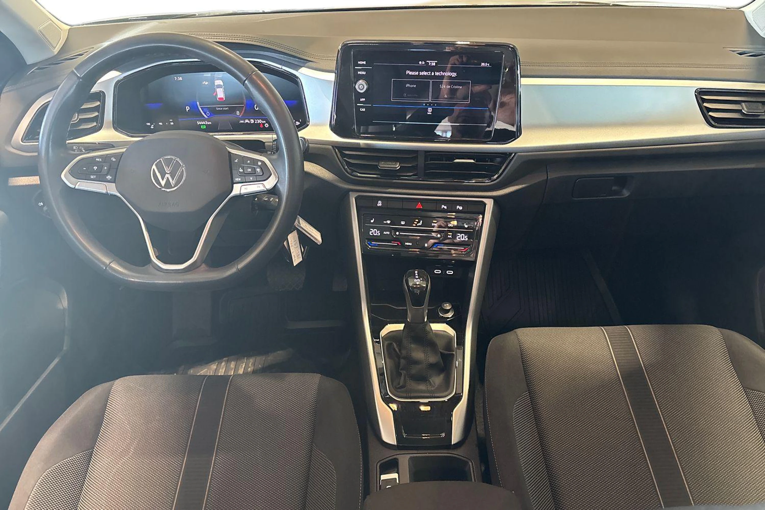 musta Volkswagen T-Roc 2024 kuva 9.