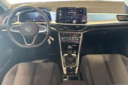 musta Volkswagen T-Roc 2024 kuva 9.