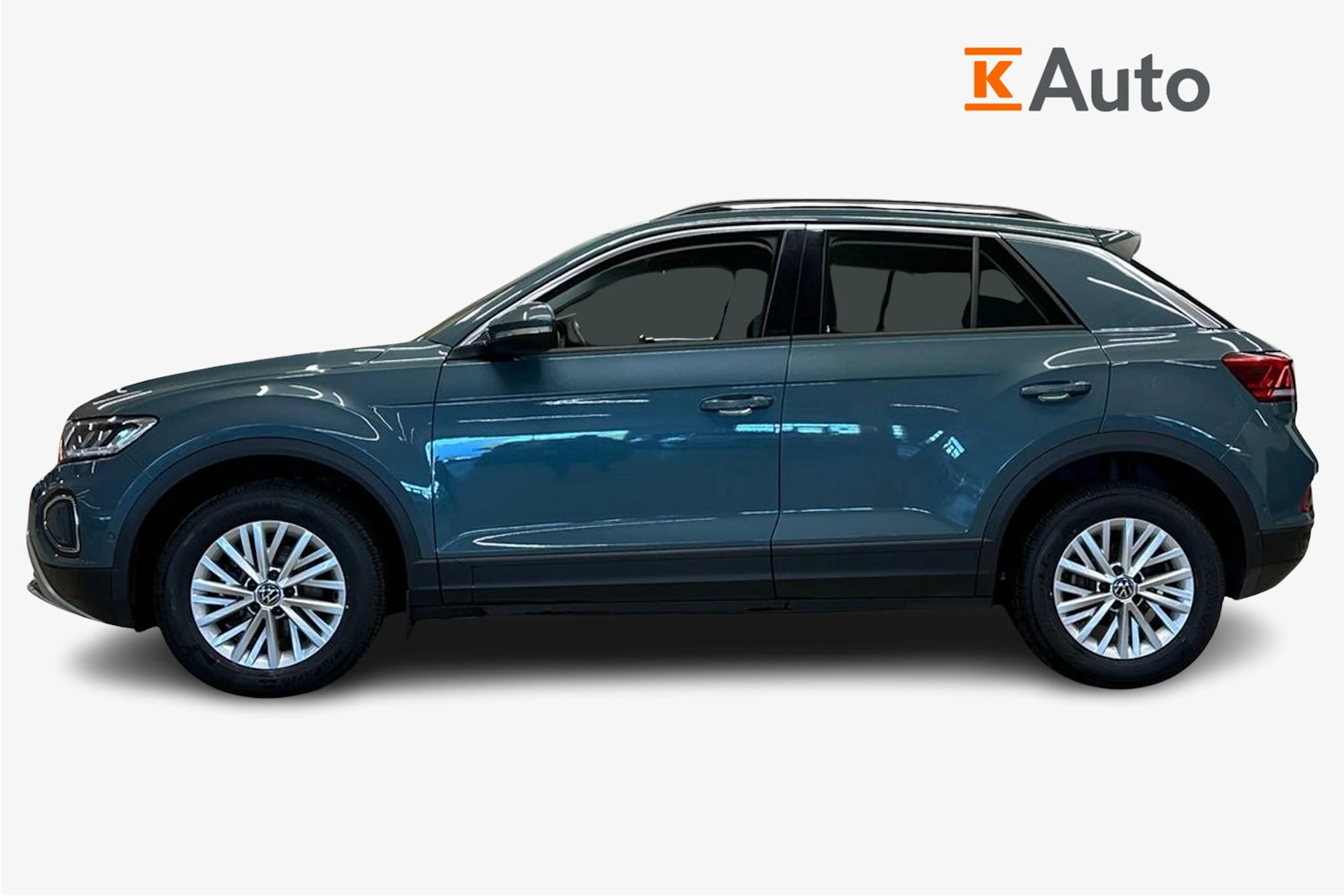 sininen Volkswagen T-Roc 2024 kuva 7.