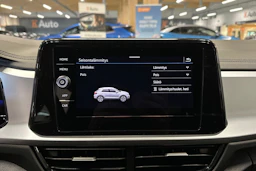 sininen Volkswagen T-Roc 2024 kuva 17.