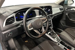 sininen Volkswagen T-Roc 2024 kuva 3.
