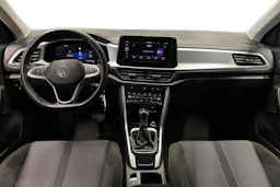 musta Volkswagen T-Roc 2024 kuva 9.