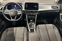harmaa Volkswagen T-Roc 2024 kuva 9.
