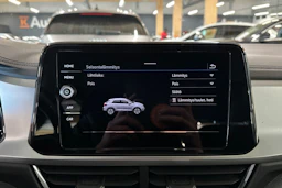 valkoinen Volkswagen T-Roc 2024 kuva 13.