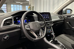 harmaa Volkswagen T-Roc 2024 kuva 3.