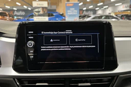 harmaa Volkswagen T-Roc 2024 kuva 16.