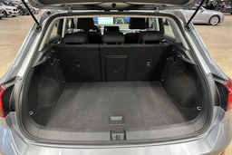 harmaa Volkswagen T-Roc 2024 kuva 27.