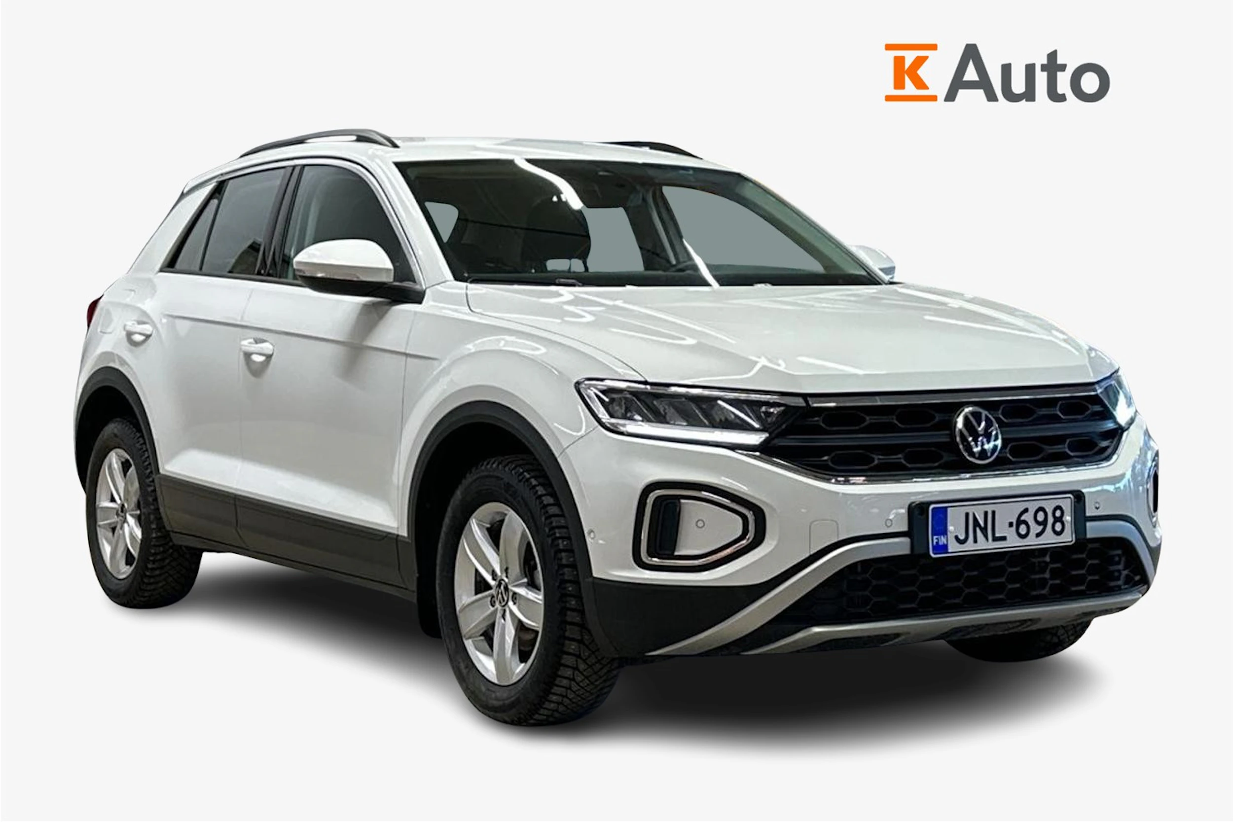 valkoinen Volkswagen T-Roc 2024 kuva 1.