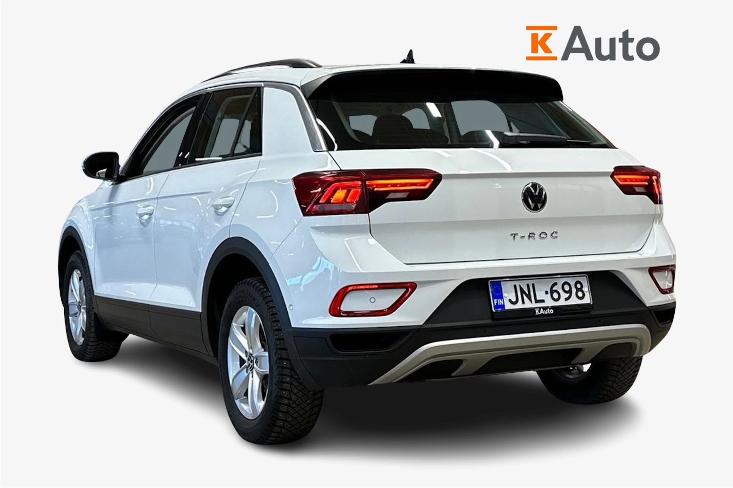 valkoinen Volkswagen T-Roc 2024 kuva 3.