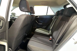 valkoinen Volkswagen T-Roc 2024 kuva 11.