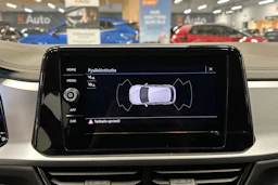 valkoinen Volkswagen T-Roc 2024 kuva 15.