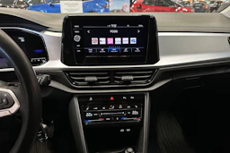 valkoinen Volkswagen T-Roc 2024 kuva 19.