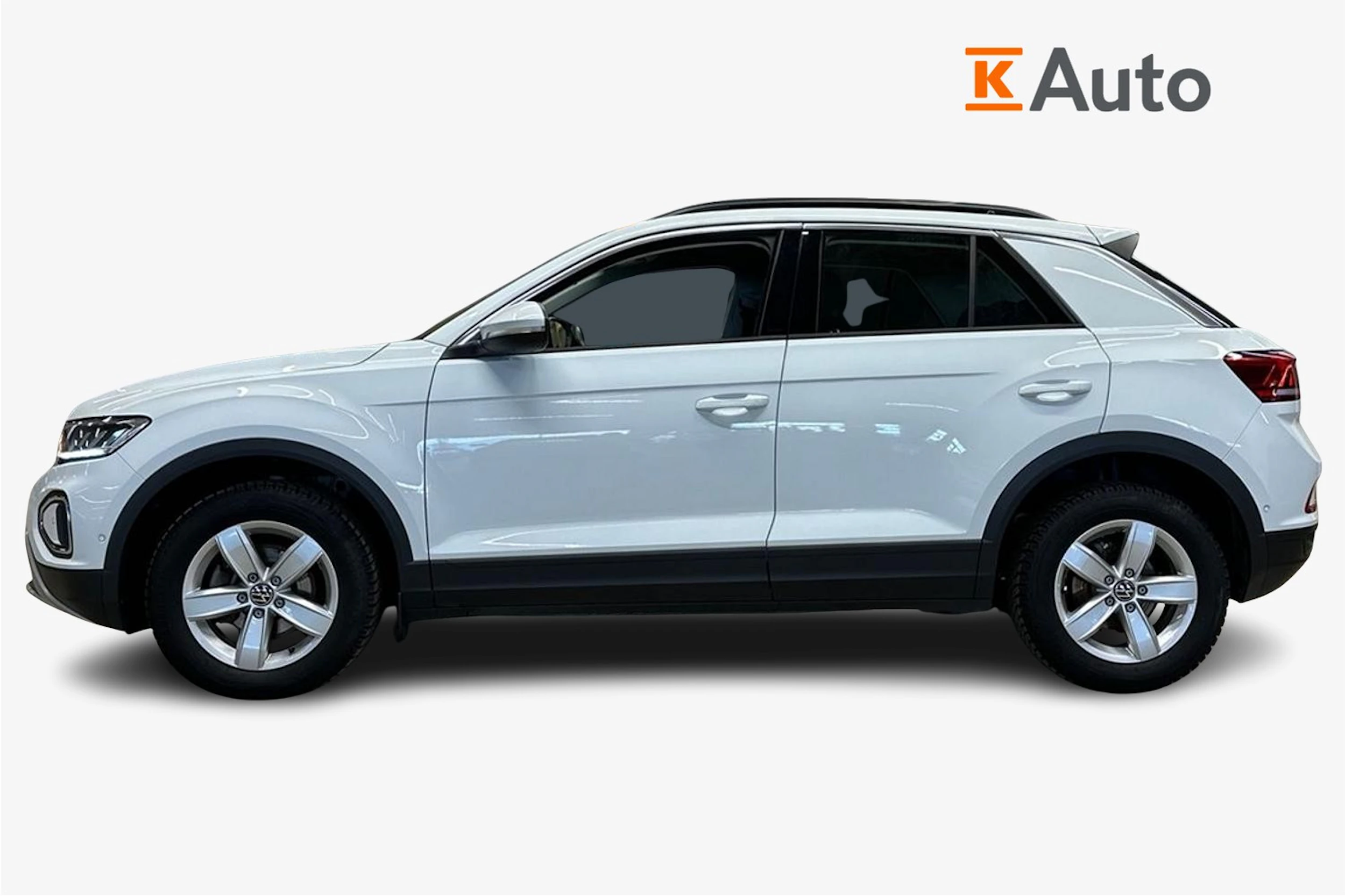 valkoinen Volkswagen T-Roc 2024 kuva 5.