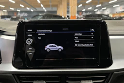 valkoinen Volkswagen T-Roc 2024 kuva 11.