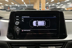 valkoinen Volkswagen T-Roc 2024 kuva 12.