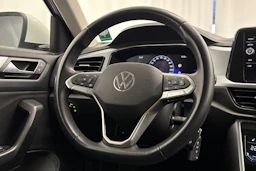 valkoinen Volkswagen T-Roc 2024 kuva 16.