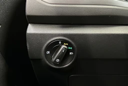 musta Volkswagen T-Roc 2024 kuva 18.