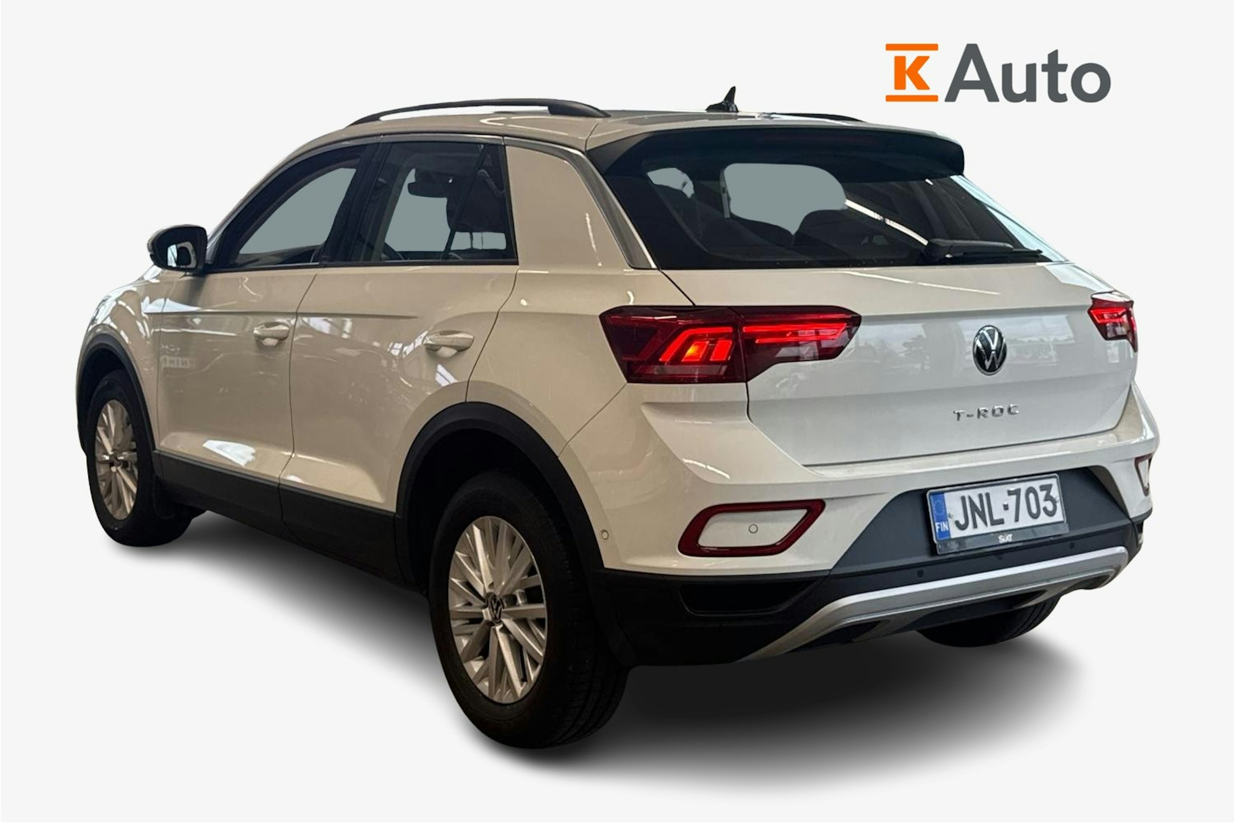 valkoinen Volkswagen T-Roc 2024 kuva 2.