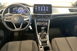Harmaa Volkswagen T-Roc 2024 kuva 9.
