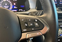 Harmaa Volkswagen T-Roc 2024 kuva 15.