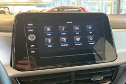 Harmaa Volkswagen T-Roc 2024 kuva 17.