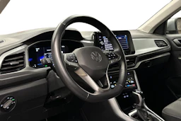 harmaa Volkswagen T-Roc 2024 kuva 3.